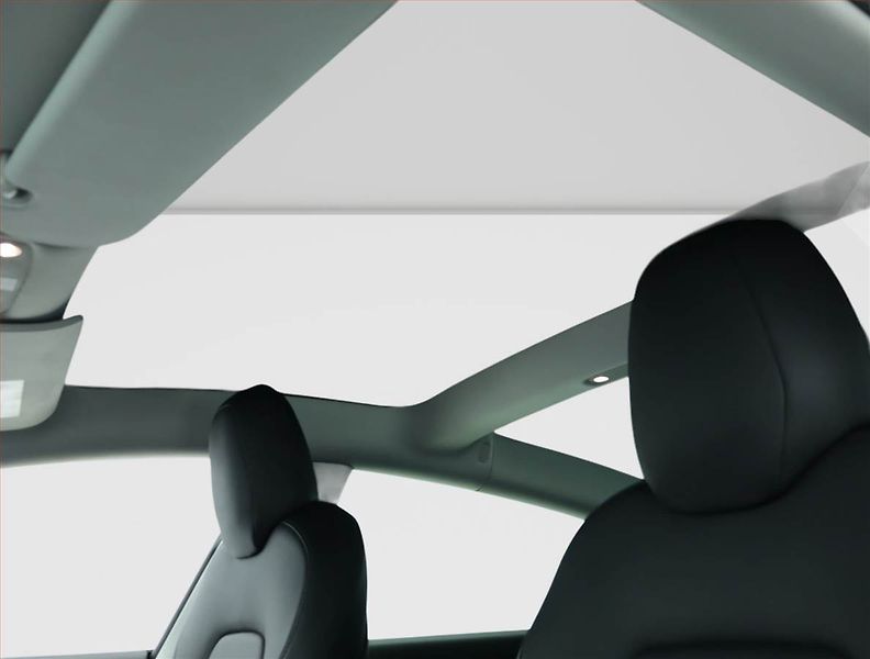Tesla Model 3 (2019) Long Range RWD 78kWh, SoH 81% - fotka 15 z 22
