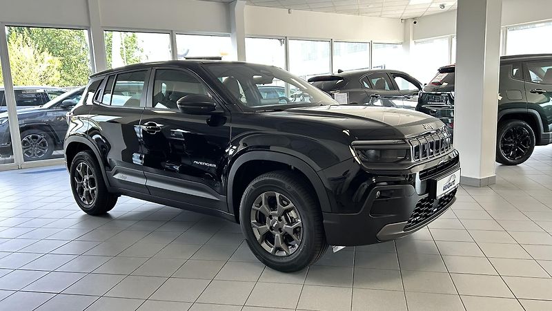 Jeep Avenger 1.2i 100k Longitude  MT6 - fotka 3 z 12