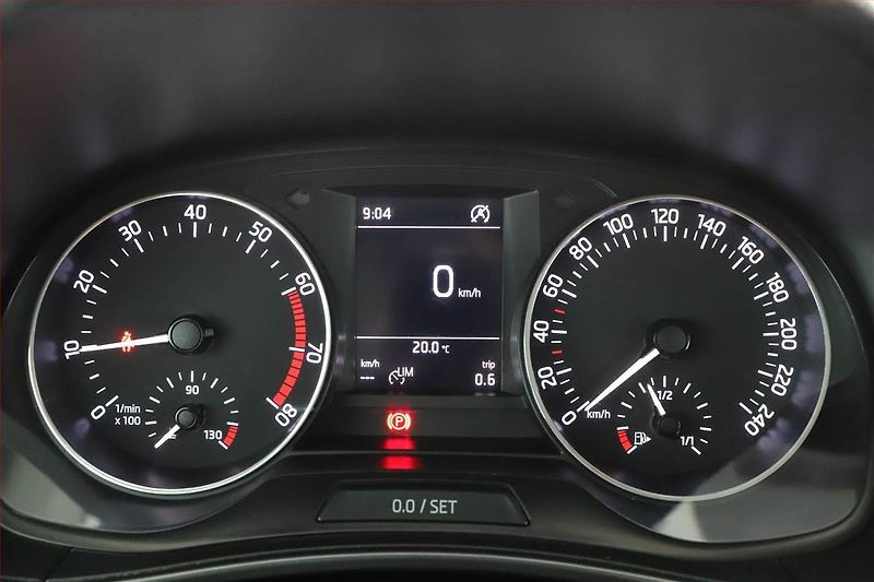 Škoda Fabia (2018) 1.0 TSI, ČR,1.maj - fotka 8 z 13