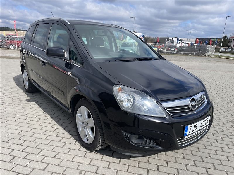 Opel Zafira 1,6 i 16V 85kw 7míst Tažné TOP - fotka 34 z 34