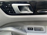 Porsche Cayenne (2018) 3.0i*V6*250KW*E-Hybrid - náhled 38