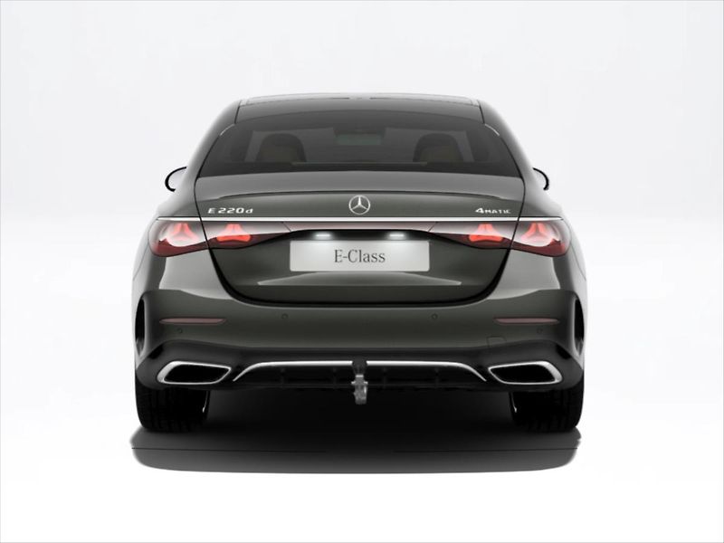 Mercedes-Benz Třídy E (2025) 2,0 E 220 d 4MATIC - fotka 5 z 9