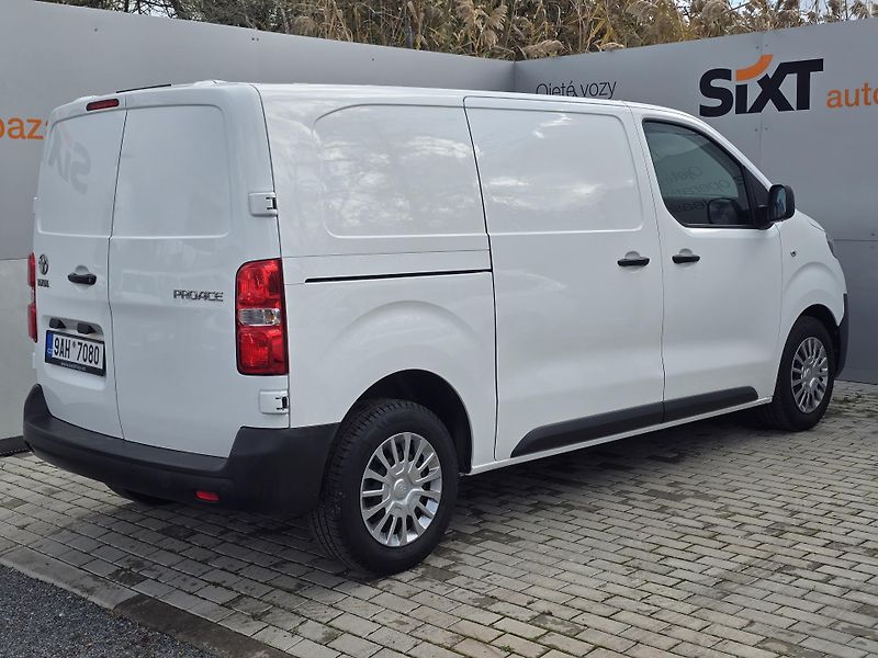 Toyota ProAce Active 2,0 D-4D (106 kW) M - fotka 3 z 7