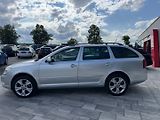 Škoda Octavia (2011) Elegance 2.0 TDI 4x4 103kW - náhled 8