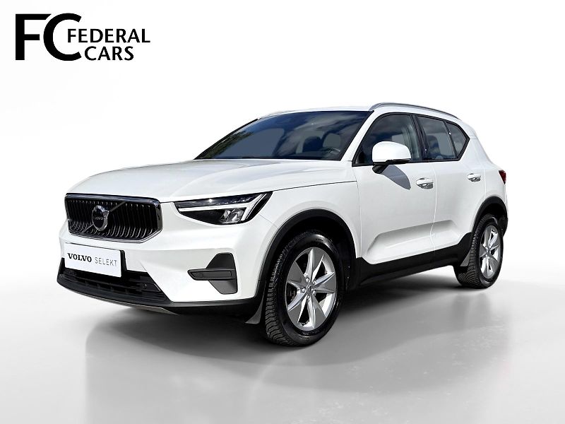 Volvo XC40 T2 FWD // CORE - fotografie inzerátu