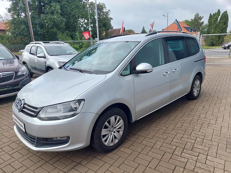 Volkswagen Sharan (2012) 2.0TDi 103kW 7míst - fotka 5 z 37