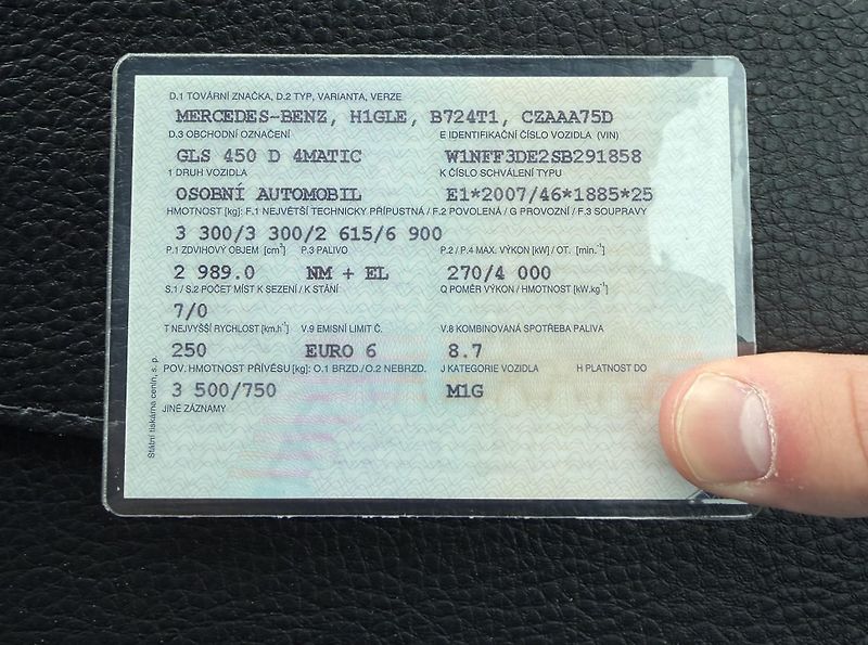 Mercedes-Benz GLS 450 D4MATIC ČR 1.MAJITEL - fotka 12 z 15