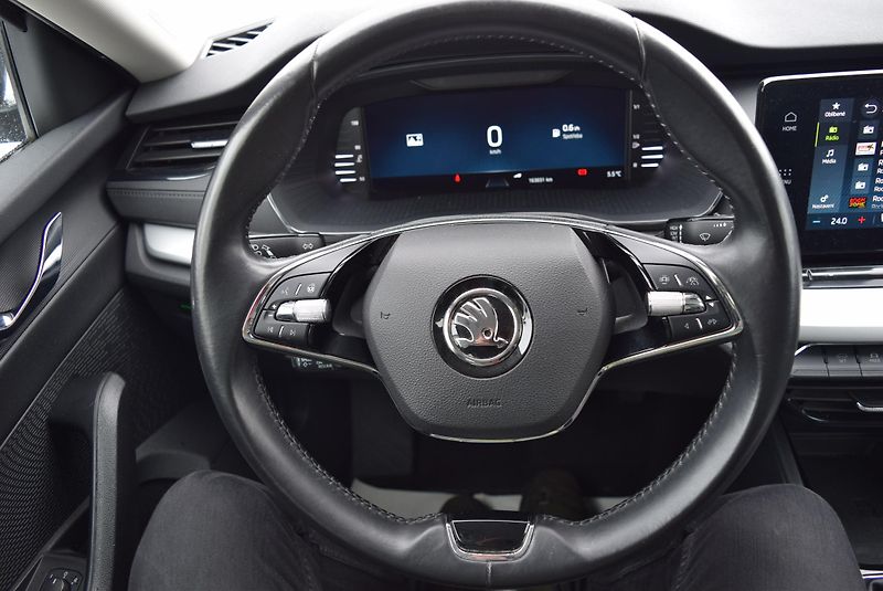Škoda Octavia (2020) 1.5TSI 110kwSTYLE TAŽ NAVI LED - fotka 31 z 50
