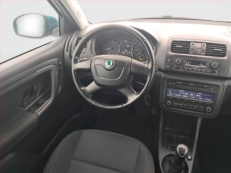 Škoda Fabia (2012) Elegance 1.2 TSI, Serv.kniha - fotka 7 z 17