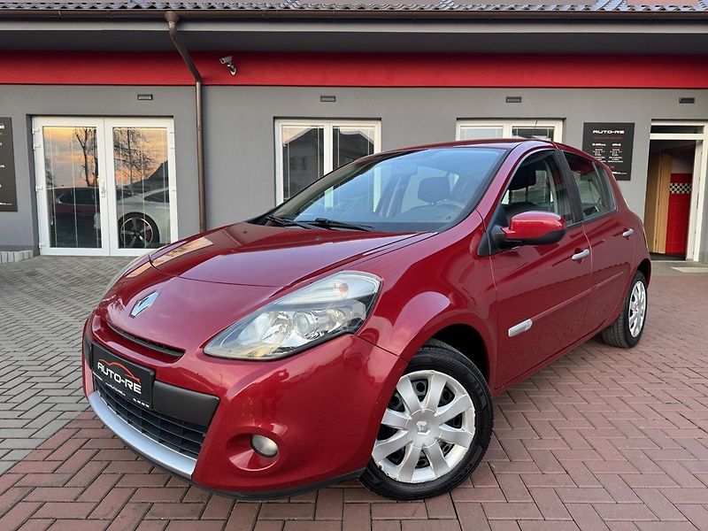 Renault Clio (2009) 1.2i 55kW Klima Výhřev Sedadel - fotka 4 z 46