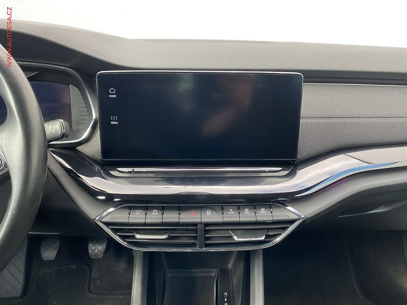 Škoda Octavia (2020) 2.0 TDi, ČR, Style, LED, navi - fotka 12 z 21