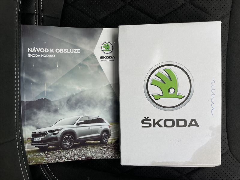 Škoda Kodiaq 2,0 TDI 4x4 DSG Sportline+ TZ - fotka 20 z 24