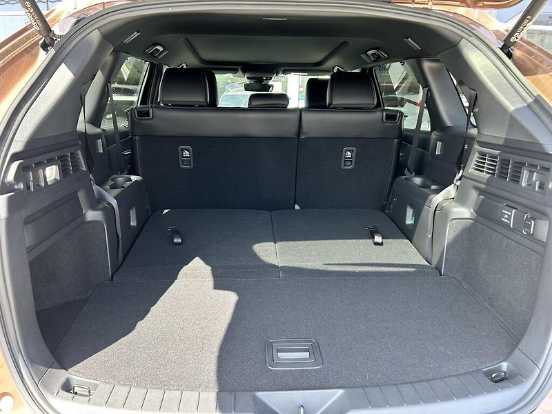Mazda CX-80 (2026) 3.3L e-SKYACTIV 187 kW - fotka 26 z 28