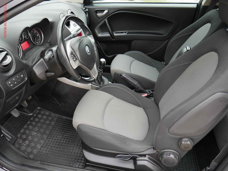 Alfa Romeo MiTo (2011) 1.6JTD, AC, STK9/28 - fotka 9 z 17