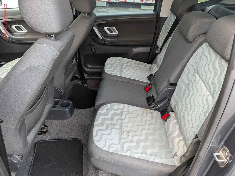 Škoda Roomster (2009) 1.2 12V, Style, TZ - fotka 10 z 13