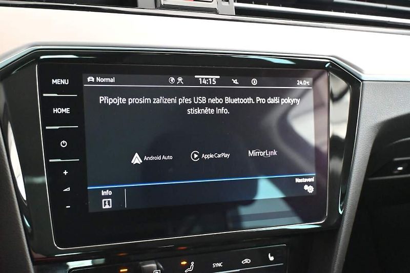 Volkswagen Passat (2023) 2.0 DSG Matrix LED ACC VIRTUAL - fotka 18 z 35