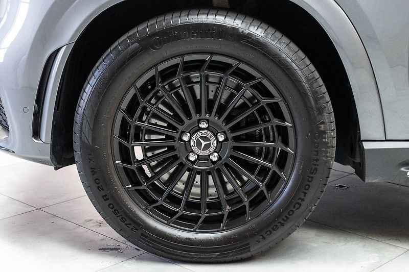 Mercedes-Benz GLE 450 AMG*TAŽNÉ*AIR*2xKOLA*DPH* - fotka 42 z 52