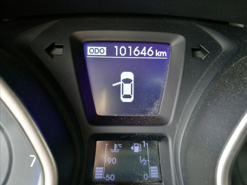 Hyundai i30 1,6 GDi 1.majitel Weekend - fotka 7 z 21