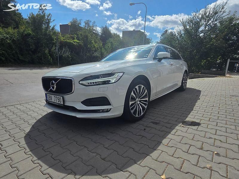 Volvo V90 (2019) servis Volvo, 100% dámské, Top - fotka 2 z 20