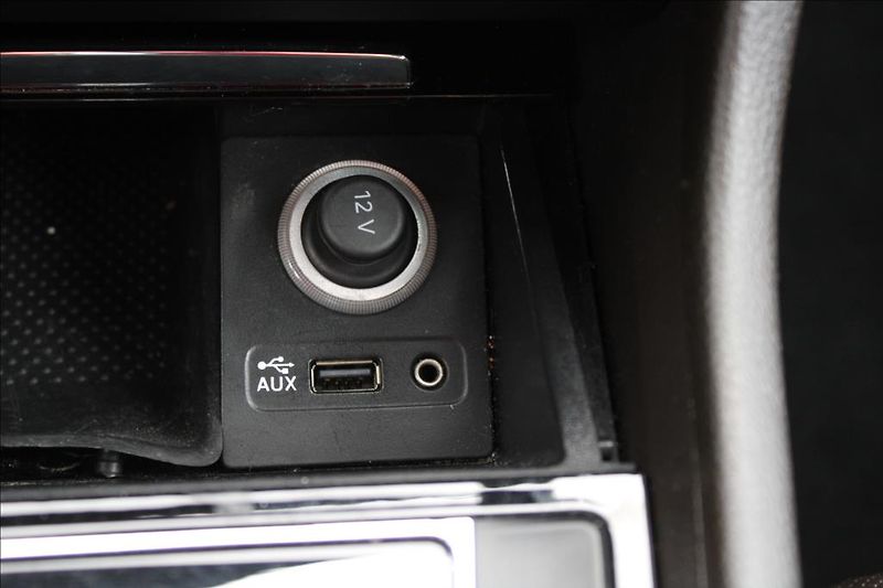 Škoda Superb 2,0 TDi  L&K, 140KW, DSG, ČR - fotka 31 z 46