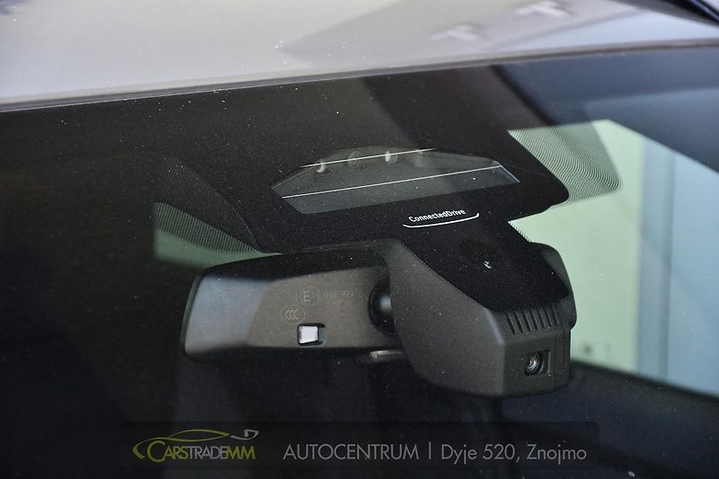 BMW Řada 3 320d xDrive M-SPORT ČR HUD DCC - fotka 52 z 58