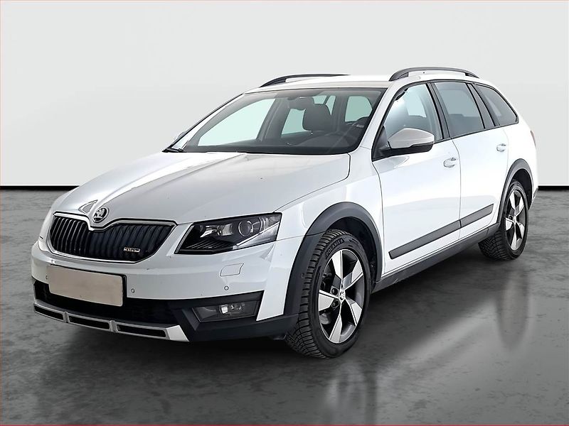 Škoda Octavia (2015) Scout 2.0 TDI, 4X4, Automat - fotka 2 z 23