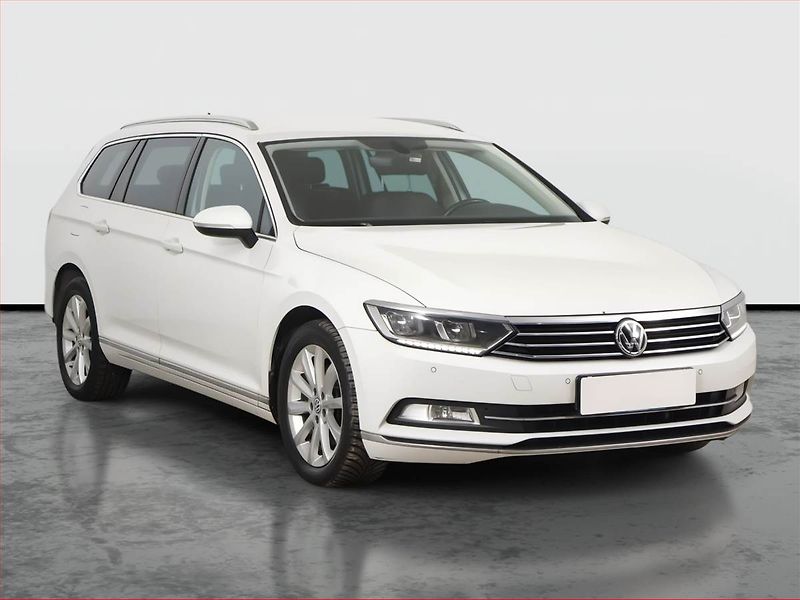 Volkswagen Passat (2017) Highline 2.0 TDI, Serv.kniha - fotografie inzerátu