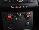 Nissan Qashqai (2009) 2.0 dCi, 7 míst, ČR,1.maj - náhled 10