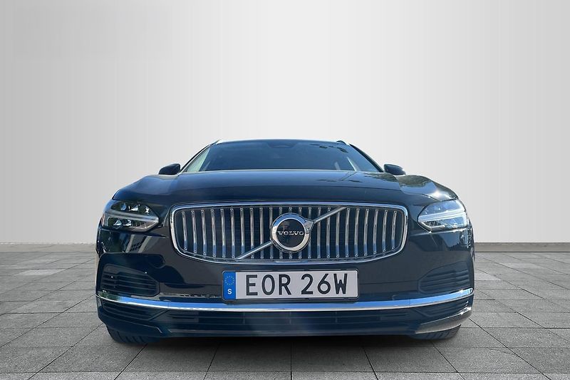 Volvo V90 Recharge T6 AWD Kamera Tažné - fotka 2 z 13