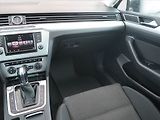 Volkswagen Passat (2015) Comfortline 2.0 TDI, Automat - náhled 8