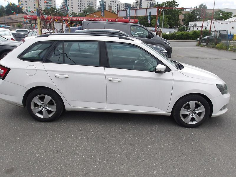 Škoda Fabia 1,0TSi  ČR 2x KLOLA ! - fotka 5 z 35