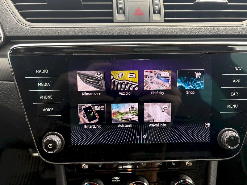 Škoda Superb (2021) DSG 2.0 TSI / 206kW / 4x4 / SP - fotka 34 z 34