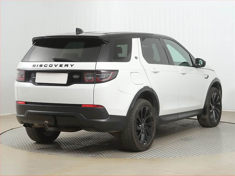 Land Rover Discovery Sport (2020) Black Edition D180 - fotka 5 z 17