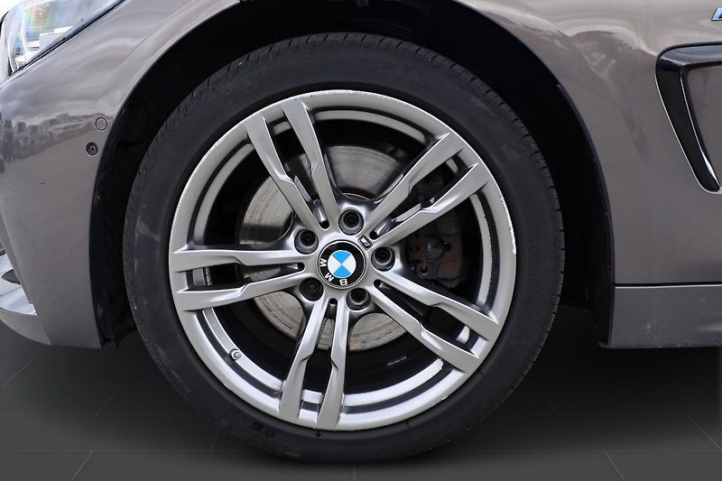 BMW Řada 4 430d xDrive Coupé - fotka 7 z 15