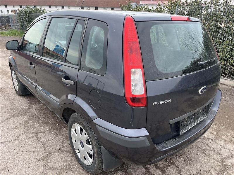 Ford Fusion 1.4 i DURATEC KLIMA ROZVODY - fotka 8 z 31