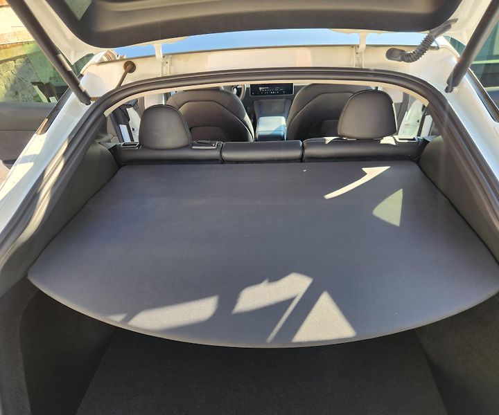 Tesla Model Y (2022)  534KW*78,8KWh*PERFORMENS* - fotka 17 z 44
