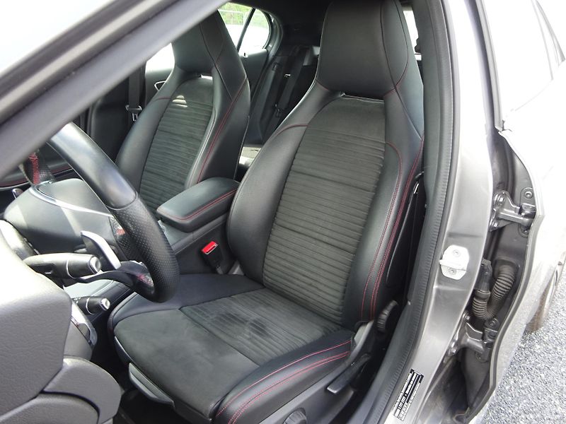 Mercedes-Benz GLA 200 CDI AMG Paket LED SERVIS - fotka 6 z 34