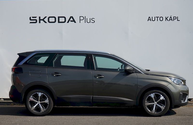 Peugeot 5008 (2020) 1.6 PureTech 180 S&S EAT8 - 7 - fotka 6 z 23