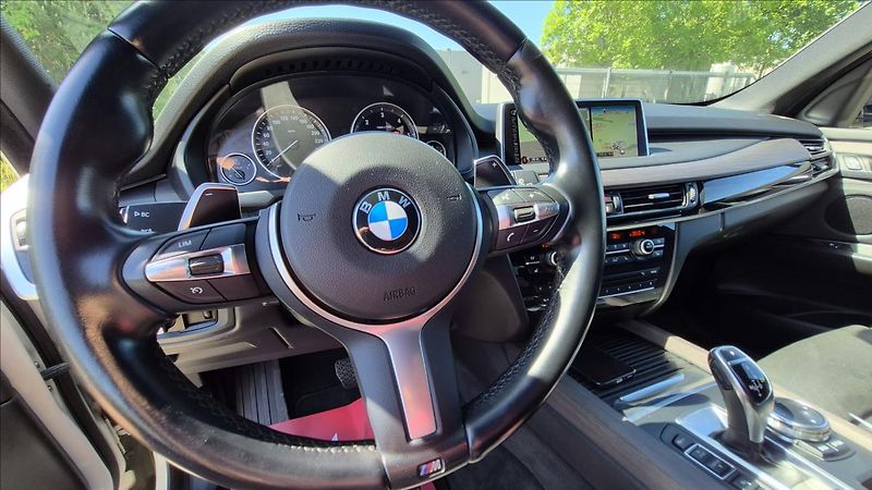 BMW X5 3,0 230 Kw 40d Xdrive ČR - fotka 9 z 30