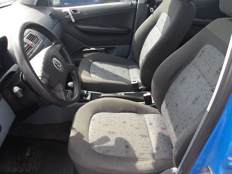 Škoda Fabia 1,2i 2xKOLA Nové v ČR!STK03/28 - fotka 18 z 30