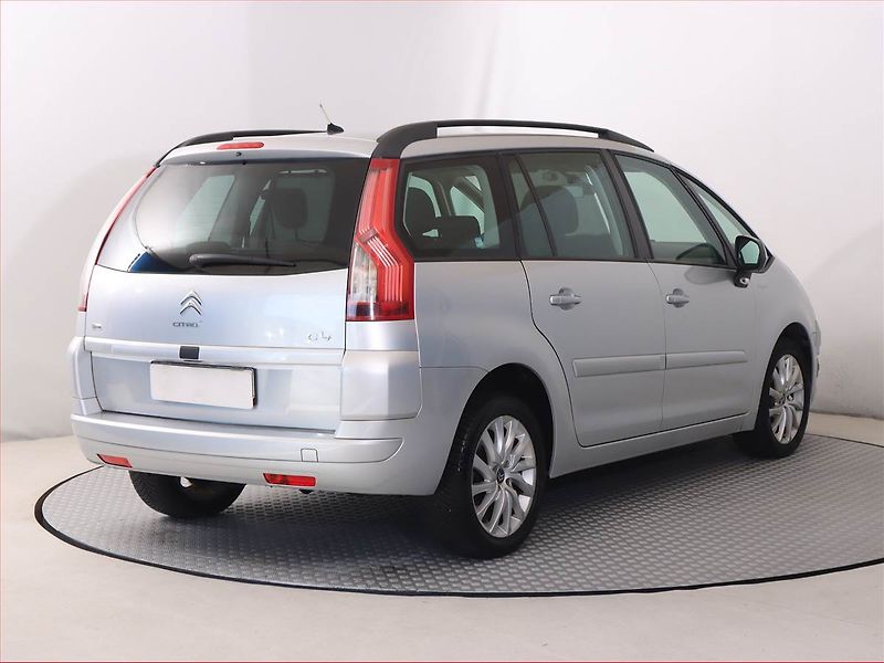 Citroën C4 Picasso (2012) 1.6 HDi, Automat, 7 míst - fotka 5 z 19