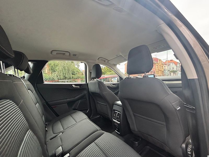 Ford Kuga 2.0EB-140KW/2021/TITAN-4x4-Z36 - fotka 38 z 49