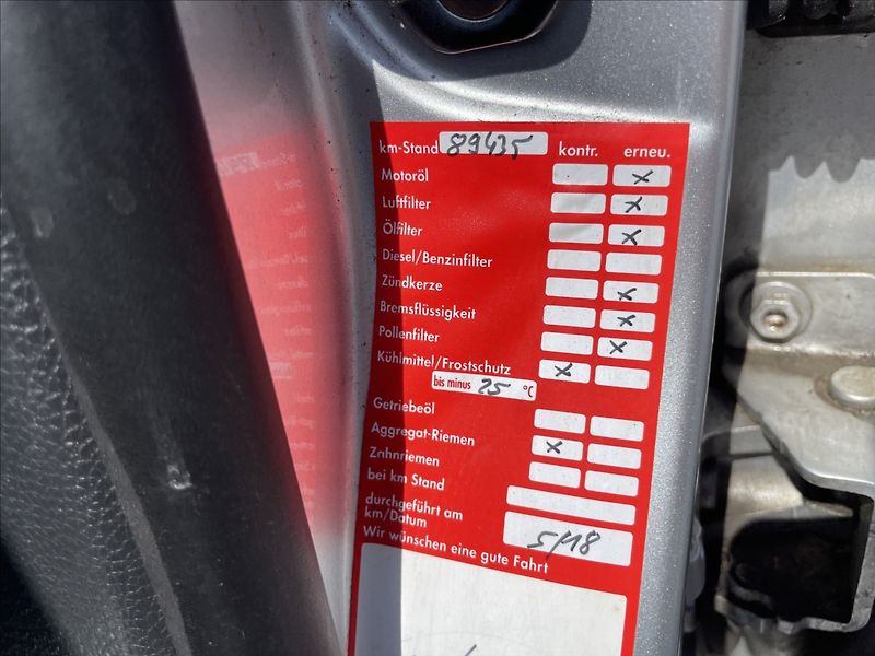 Volkswagen Golf 1,4 TSi 90kw Variant po rozvod - fotka 25 z 38