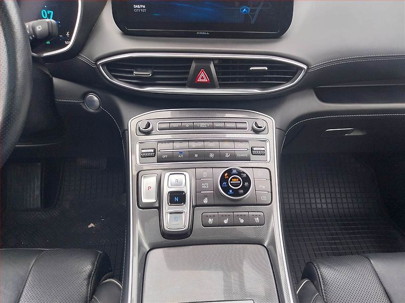 Hyundai Santa Fe (2021) 2.2 CRDi - fotka 12 z 25