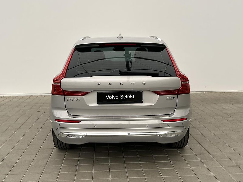 Volvo XC60 2.0 B5 4x4 INSCRIPTION - fotka 5 z 26