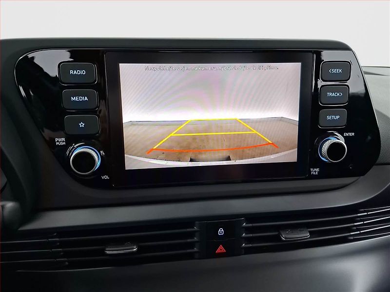 Hyundai i20 (2023) Smart 1.0 T-GDI, ČR,1.maj - fotka 14 z 15