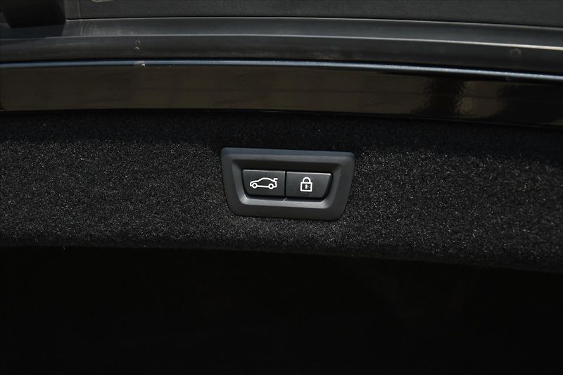 BMW M8 460kW GC xDRIVE COMPETITION - fotka 13 z 36