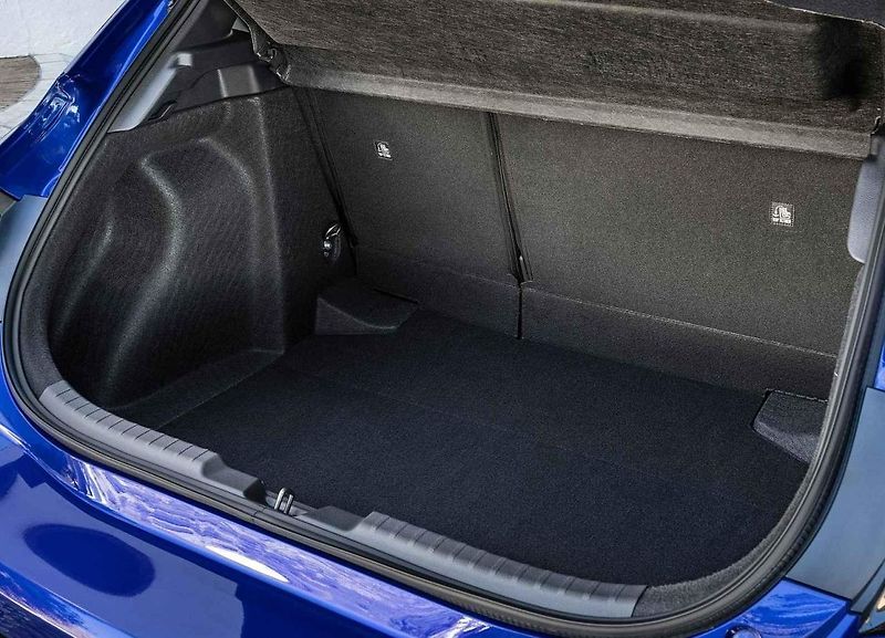 První stovky kilometrů jsme s modernizovanou Corollou ujeli ve Španělsku