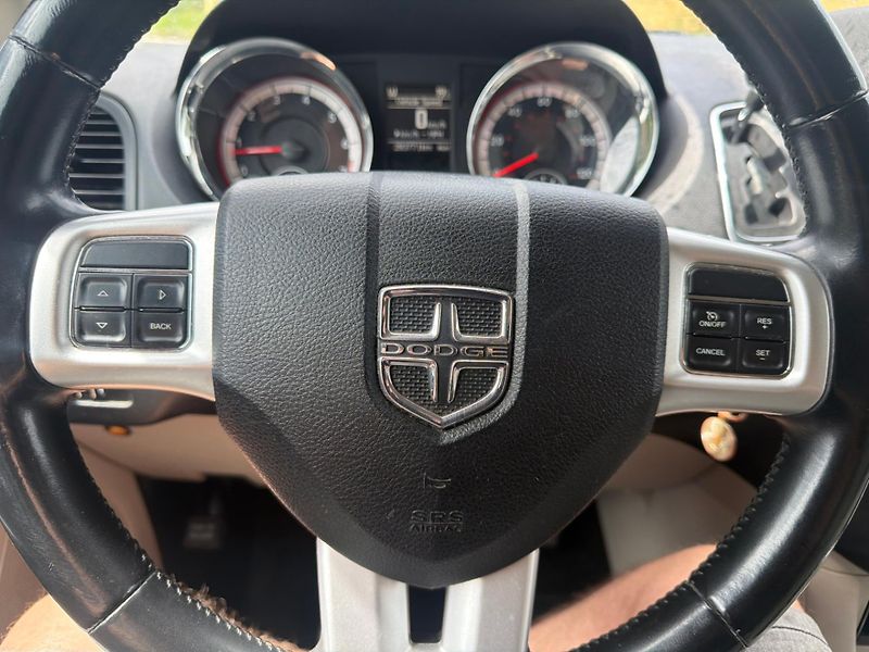 Dodge Grand Caravan (2014) 3,6 SXT Crew RT 2014 - fotka 19 z 19