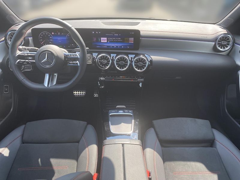 Mercedes-Benz CLA CLA 250 e Shooting Brake  - fotka 9 z 27